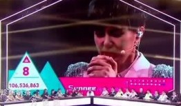 彩虹101在线观看,线上追剧，解锁青春色彩